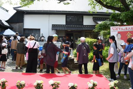 観覧会の様子(2)