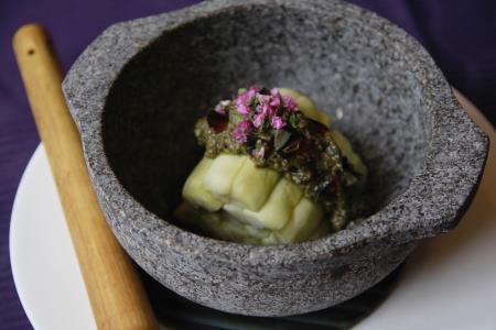 和水町産やわらか茄子の冷菜雷椒ソース