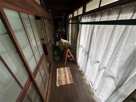 16室内（縁側）