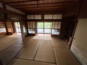 室内（和室８帖）
